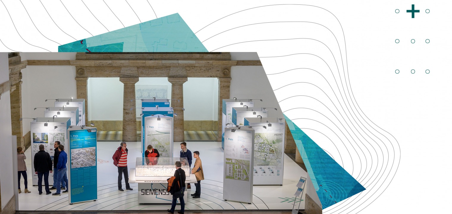 Blick auf die Mosaikhalle in Berlin und die Ausstellung zum städtebaulichen Wettbewerb der Siemensstadt 2.0