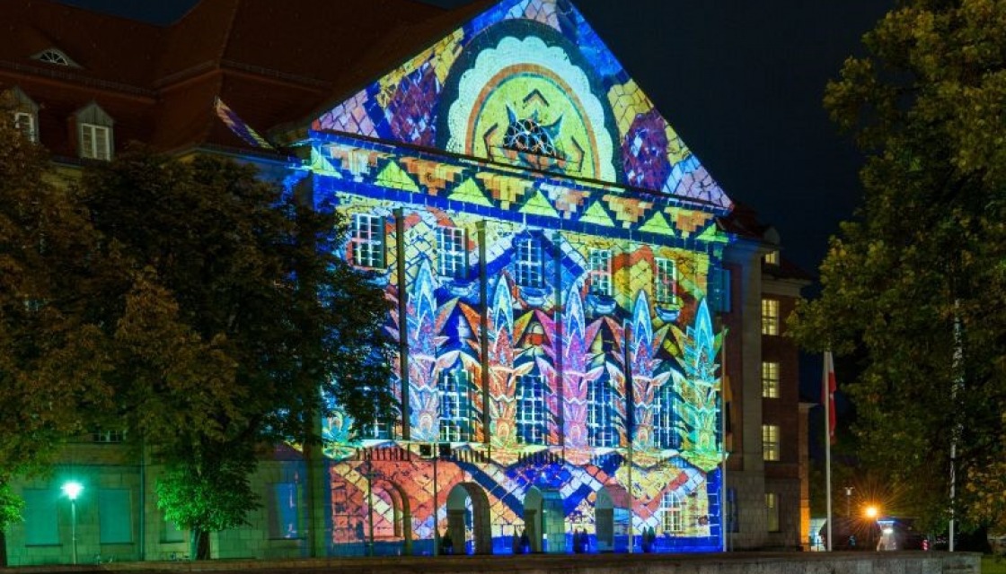 Berlin leuchtet