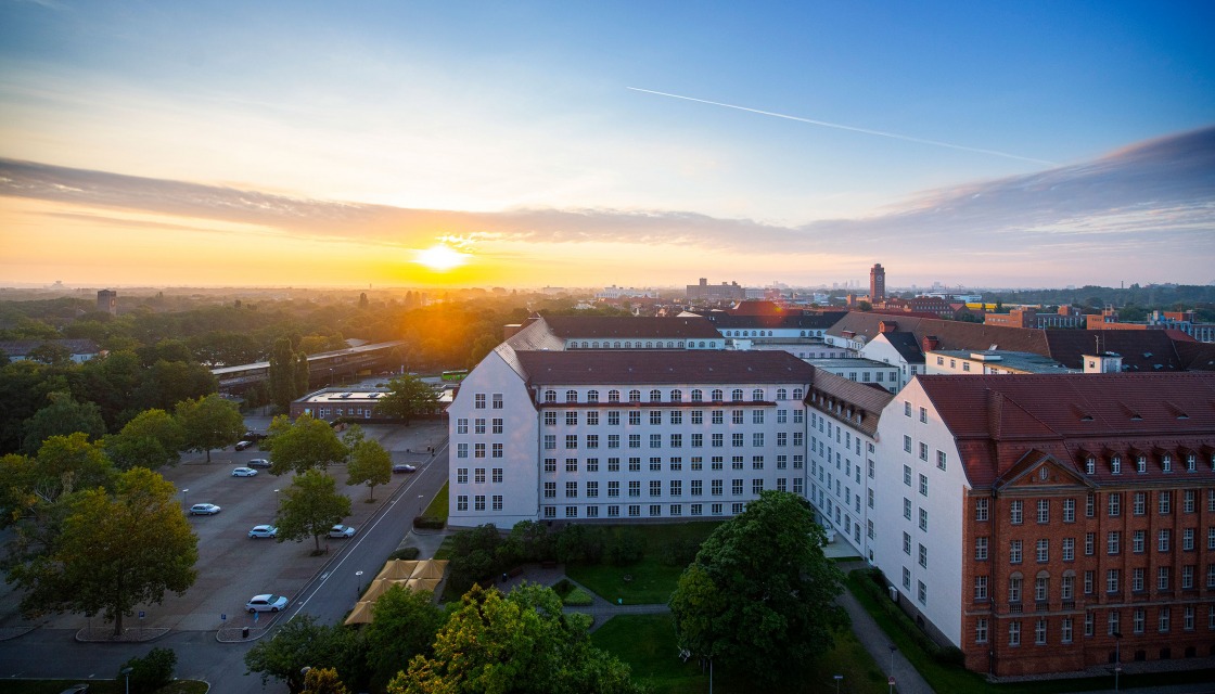 Sonnenaufgang in Siemensstadt