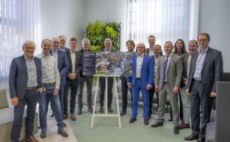 Partnership-based planning and construction in Siemensstadt Square